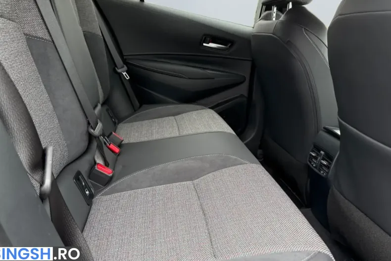 Toyota Corolla din 2026 cu 7.500 km - oferta TOY257395 - foto 13