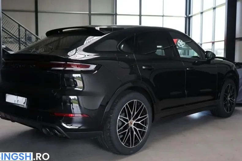 Porsche Cayenne din 2025 cu 6.889 km - oferta POR257398 - foto 3