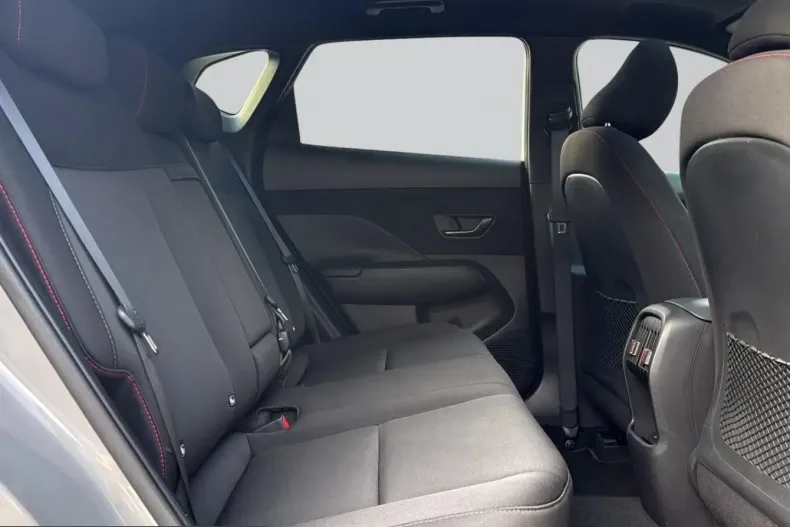 Hyundai Kona din 2024 cu 31.400 km - oferta HYU257404 - foto 17