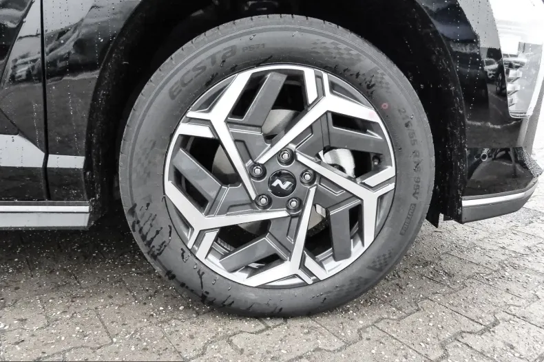 Hyundai Kona din 2025 cu 18.000 km - oferta HYU257407 - foto 4