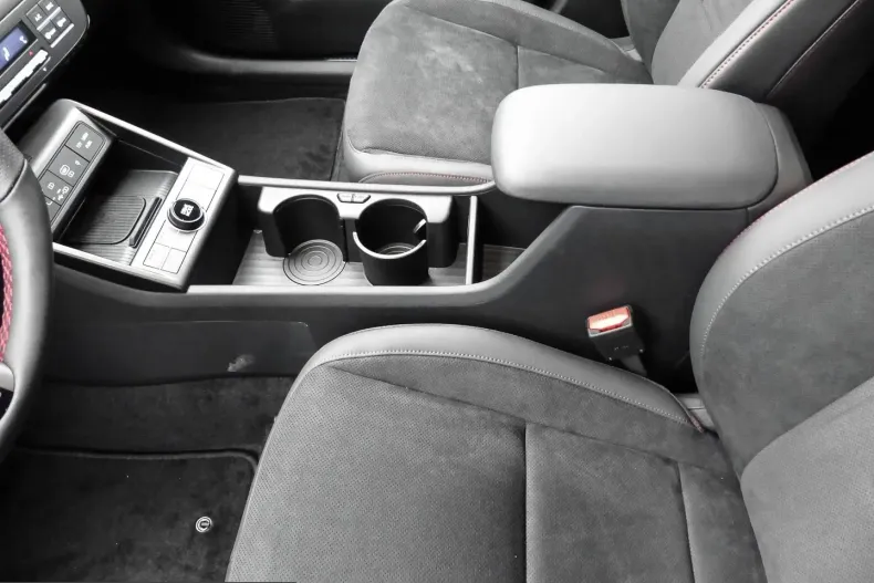 Hyundai Kona din 2025 cu 18.000 km - oferta HYU257407 - foto 12