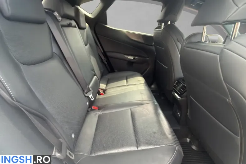 Lexus NX 450h din 2024 cu 48.695 km - oferta LEX257414 - foto 17