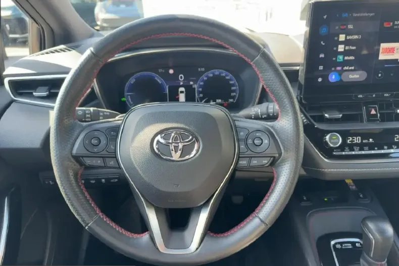Toyota Corolla din 2024 cu 66.100 km - oferta TOY257421 - foto 10