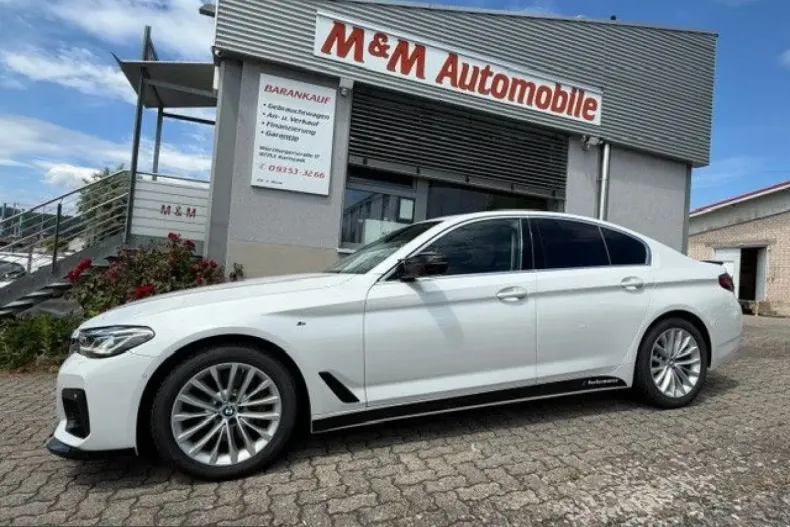 BMW 530 (Seria 5) din 2021 cu 113.000 km - oferta BMW257423 - foto 3
