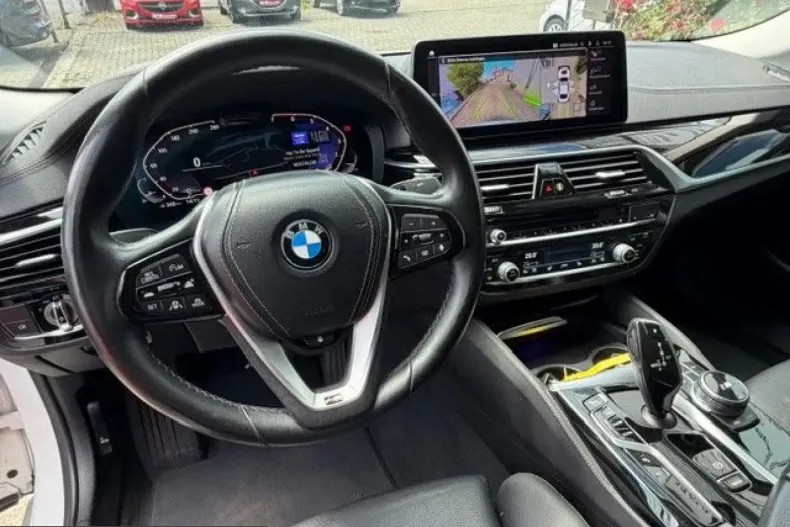 BMW 530 (Seria 5) din 2021 cu 113.000 km - oferta BMW257423 - foto 8