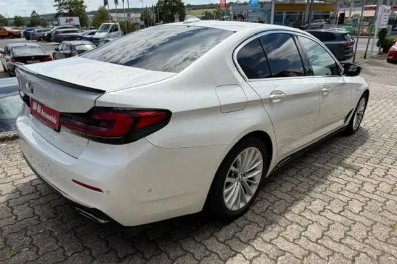 BMW 530 (Seria 5) din 2021 cu 113.000 km - oferta BMW257423 - foto 11