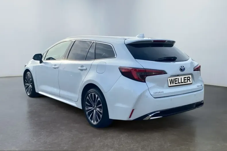 Toyota Corolla din 2023 cu 44.116 km - oferta TOY257428 - foto 5