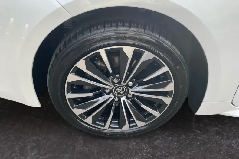 Toyota Corolla din 2023 cu 44.116 km - oferta TOY257428 - foto 18