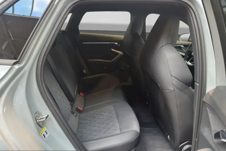 Audi A3 din 2025 cu 6.404 km - oferta AUD257431 - foto 5
