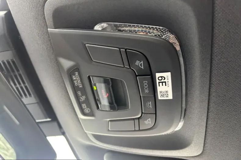 Toyota Corolla din 2025 cu 17.890 km - oferta TOY257434 - foto 24