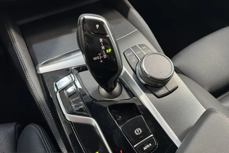 BMW 530 (Seria 5) din 2022 cu 66.897 km - oferta BMW257441 - foto 27