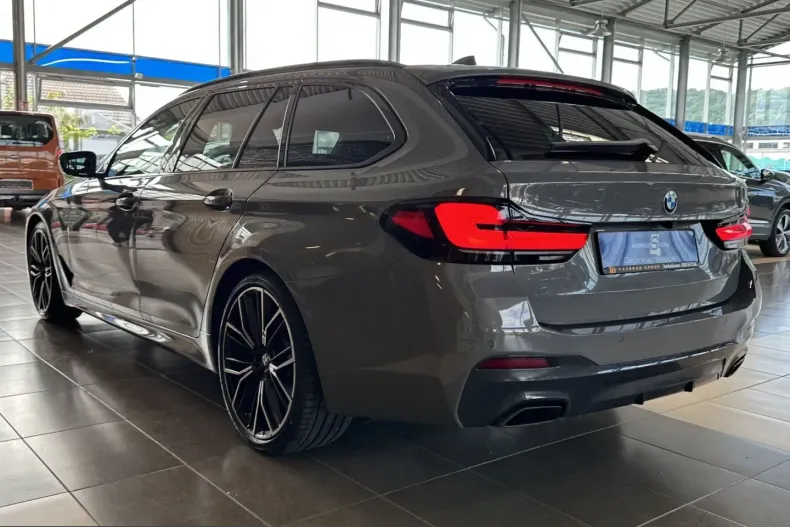 BMW 530 (Seria 5) din 2022 cu 68.703 km - oferta BMW257452 - foto 4