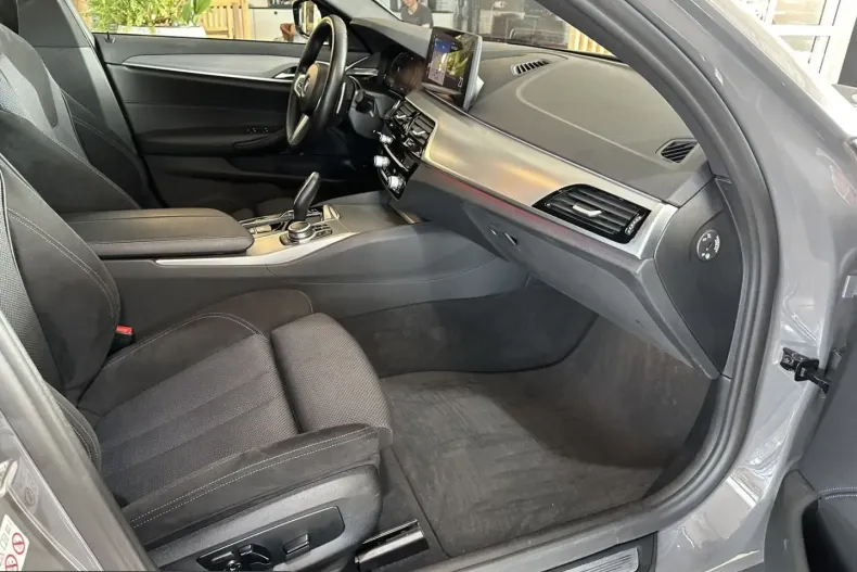 BMW 530 (Seria 5) din 2022 cu 68.703 km - oferta BMW257452 - foto 18
