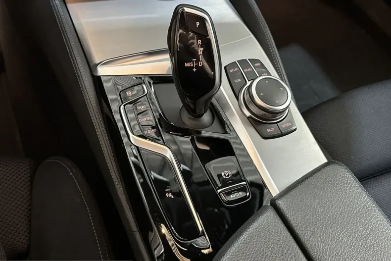 BMW 530 (Seria 5) din 2022 cu 68.703 km - oferta BMW257452 - foto 30