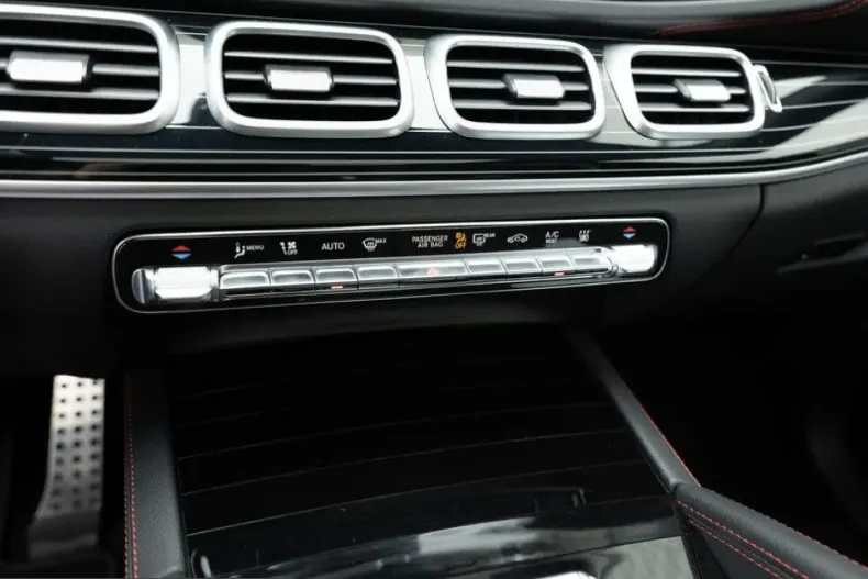 Mercedes-Benz GLE 53 AMG (Clasa GLE) din 2026 cu 14.628 km - oferta MER257453 - foto 14