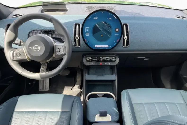 MINI Countryman din 2025 cu 33.534 km - oferta MIN257460 - foto 8
