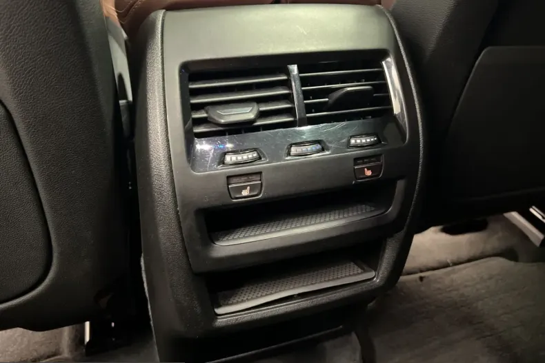 BMW X6 (Seria X) din 2024 cu 102.900 km - oferta BMW257463 - foto 13