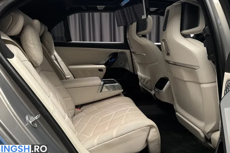 BMW 750 (Seria 7) din 2022 cu 92.500 km - oferta BMW257465 - foto 34