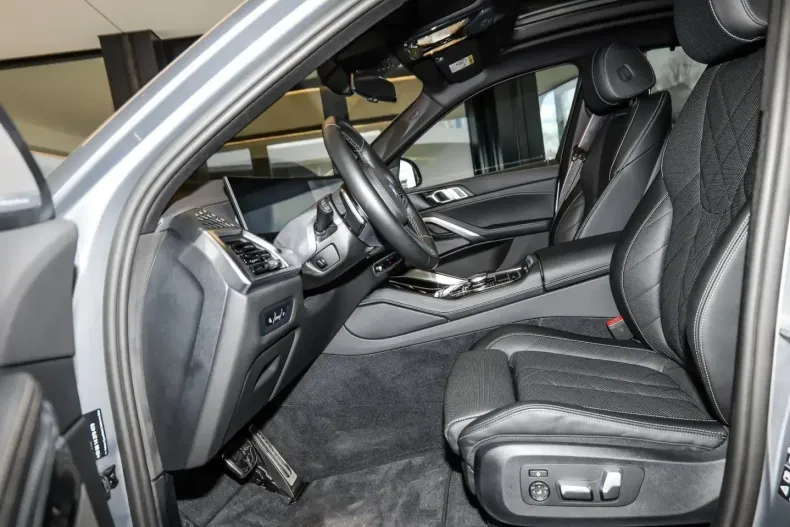 BMW X6 (Seria X) din 2025 cu 14.100 km - oferta BMW257470 - foto 10