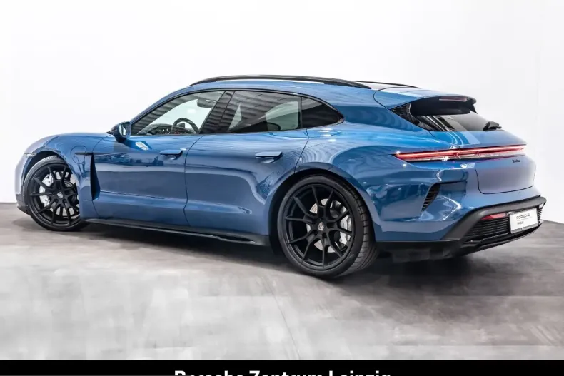 Porsche Taycan din 2024 cu 33.601 km - oferta POR257471 - foto 3