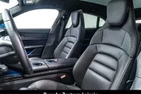 Porsche Taycan din 2024 cu 33.601 km - oferta POR257471 - foto 17