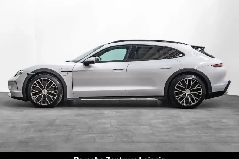 Porsche Taycan din 2024 cu 32.388 km - oferta POR257473 - foto 2