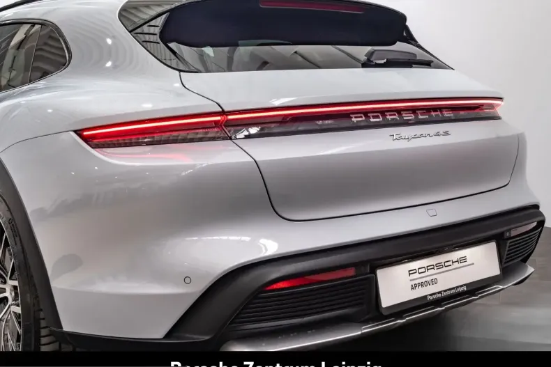 Porsche Taycan din 2024 cu 32.388 km - oferta POR257473 - foto 13