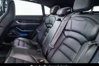 Porsche Taycan din 2024 cu 32.388 km - oferta POR257473 - foto 18