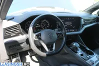 Volkswagen Touareg din 2022 cu 48.171 km - oferta VOL257497 - foto 14