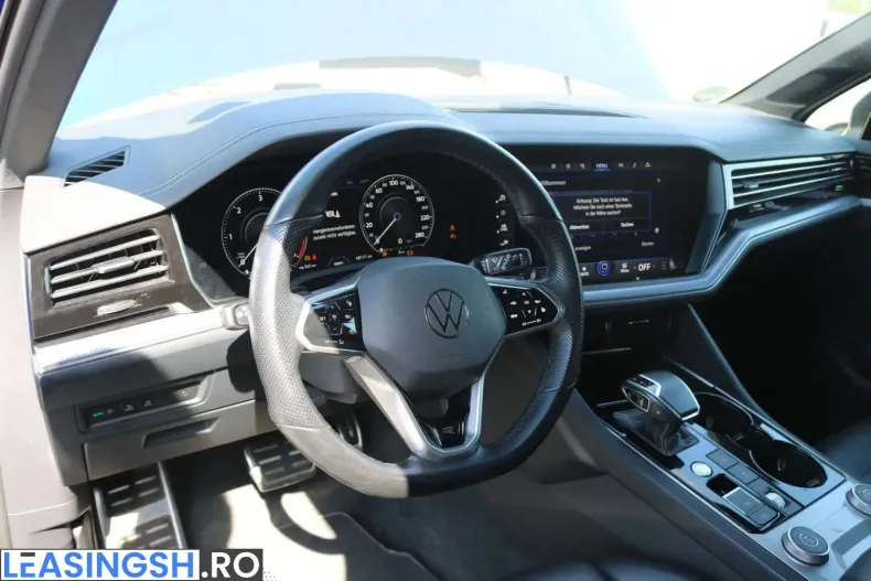 Volkswagen Touareg din 2022 cu 48.171 km - oferta VOL257497 - foto 14