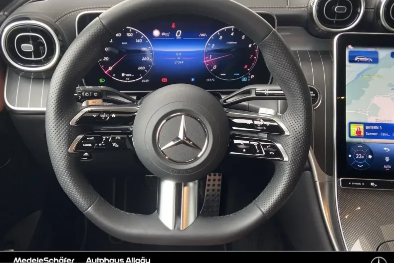 Mercedes-Benz GLC 200 (Clasa GLC) din 2025 cu 17.445 km - oferta MER257501 - foto 17