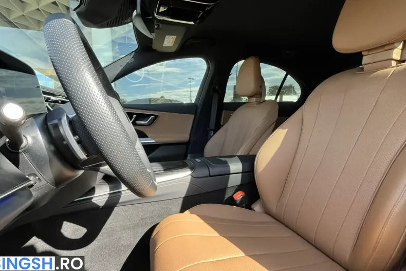 Mercedes-Benz E 450 (Clasa E) din 2025 cu 43.462 km - oferta MER257503 - foto 8
