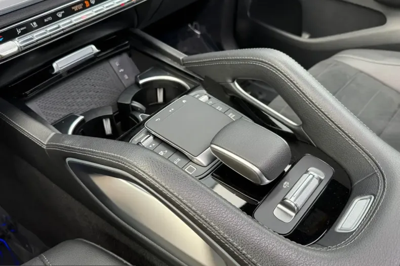 Mercedes-Benz GLE 350 (Clasa GLE) din 2024 cu 49.885 km - oferta MER257511 - foto 20