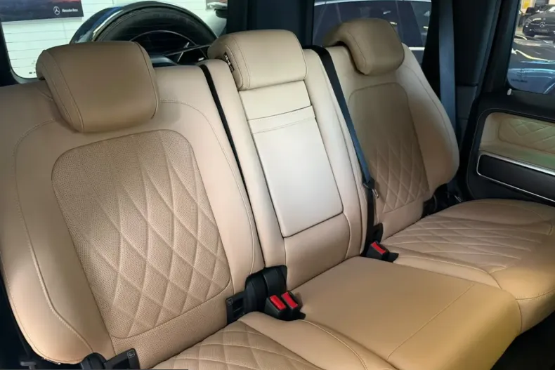 Mercedes-Benz G 450 (Clasa G) din 2025 cu 26.824 km - oferta MER257524 - foto 17