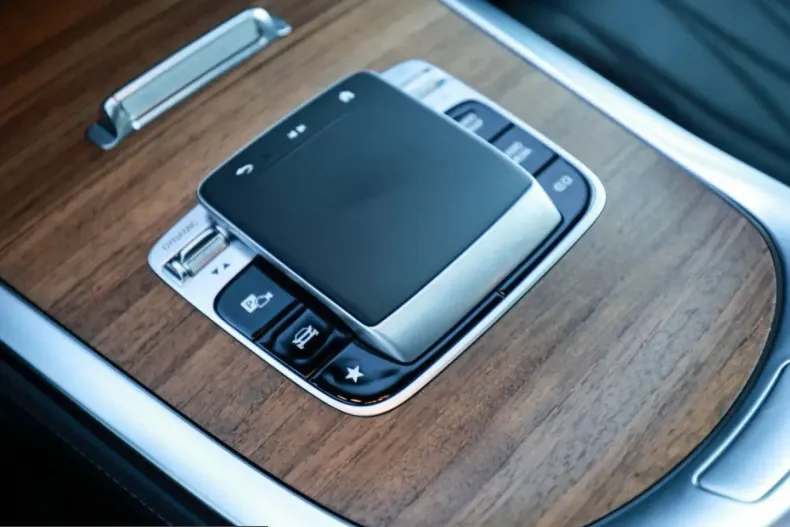Mercedes-Benz G 580 (Clasa G) din 2025 cu 8.450 km - oferta MER257536 - foto 15