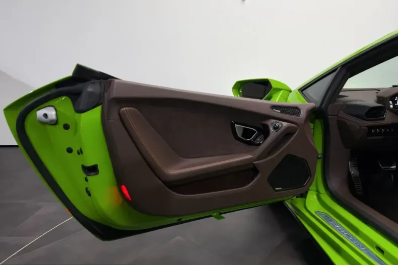 Lamborghini Huracán din 2025 cu 9.976 km - oferta LAM257549 - foto 22