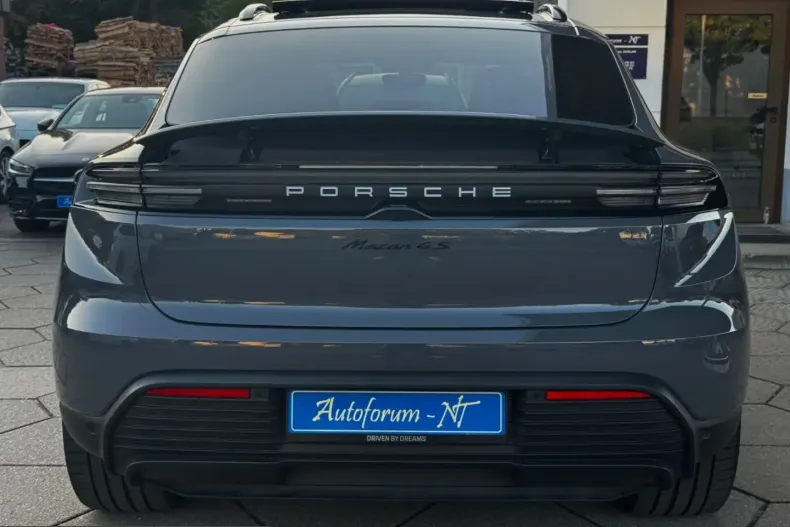 Porsche Macan din 2025 cu 14.800 km - oferta POR257572 - foto 8