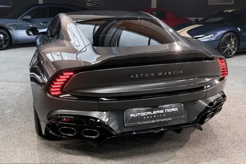 Aston Martin Vanquish din 2025 cu 4.490 km - oferta AST257614 - foto 6