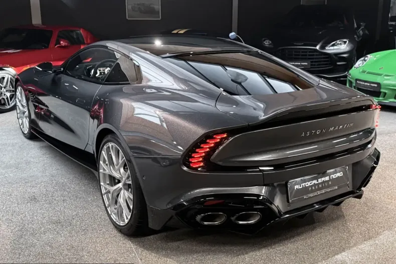 Aston Martin Vanquish din 2025 cu 4.490 km - oferta AST257614 - foto 8