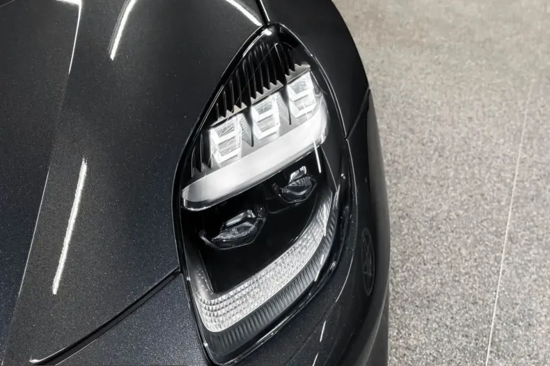 Aston Martin Vanquish din 2025 cu 4.490 km - oferta AST257614 - foto 9