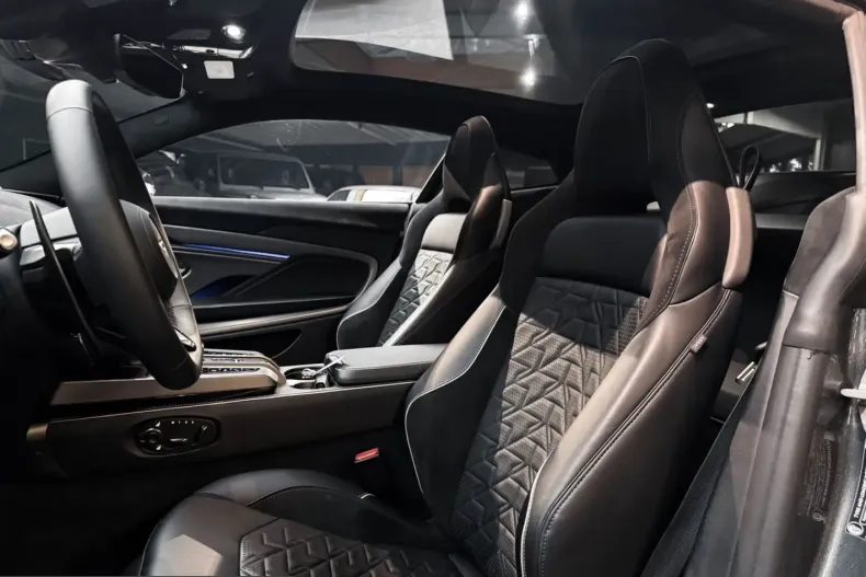 Aston Martin Vanquish din 2025 cu 4.490 km - oferta AST257614 - foto 21