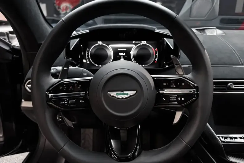 Aston Martin Vanquish din 2025 cu 4.490 km - oferta AST257614 - foto 23