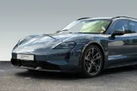 Porsche Taycan din 2025 cu 14.600 km - oferta POR257616 - foto 9