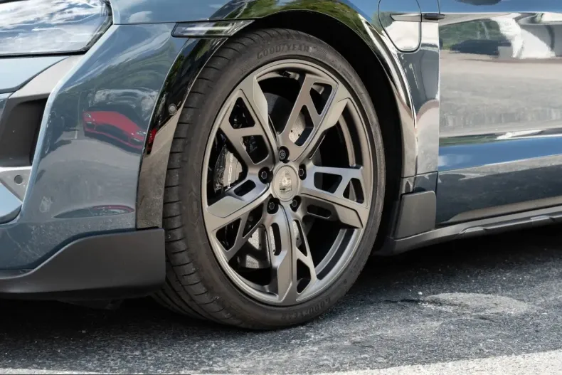 Porsche Taycan din 2025 cu 14.600 km - oferta POR257616 - foto 14