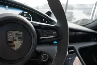 Porsche Taycan din 2025 cu 14.600 km - oferta POR257616 - foto 29