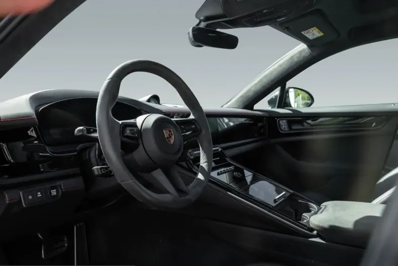 Porsche Panamera din 2025 cu 36.400 km - oferta POR257621 - foto 4