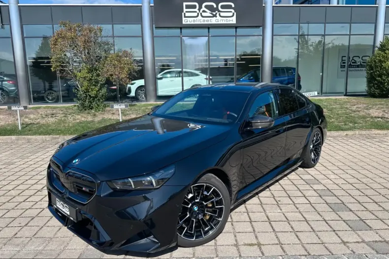 BMW M5 (Seria 5) din 2026 cu 7.800 km - oferta BMW257625 - foto 2