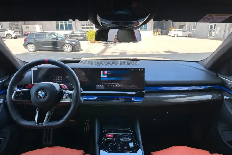 BMW M5 (Seria 5) din 2026 cu 7.800 km - oferta BMW257625 - foto 23