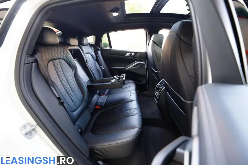 BMW X6 (Seria X) din 2021 cu 53.300 km - oferta BMW257632 - foto 13