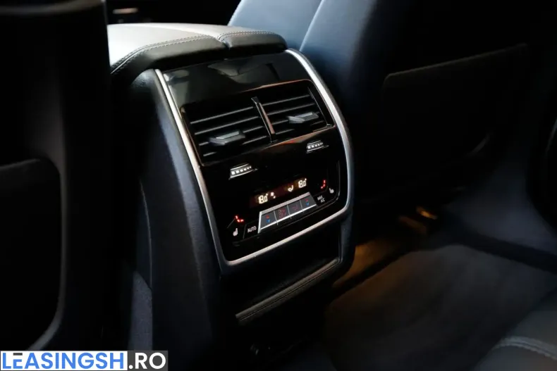 BMW X6 (Seria X) din 2021 cu 53.300 km - oferta BMW257632 - foto 30
